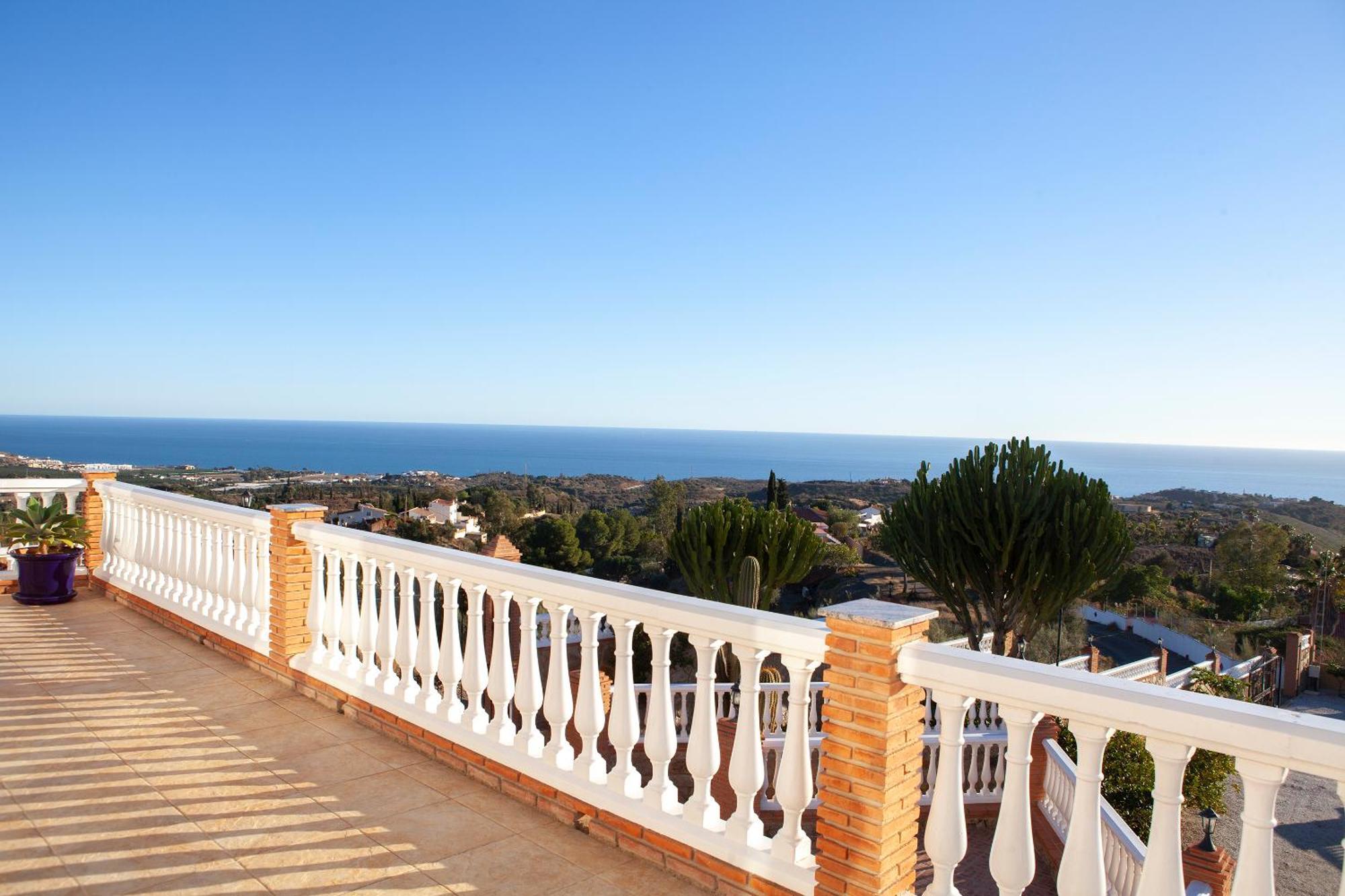 Villa El Palomar Azul With Pool And Sea View