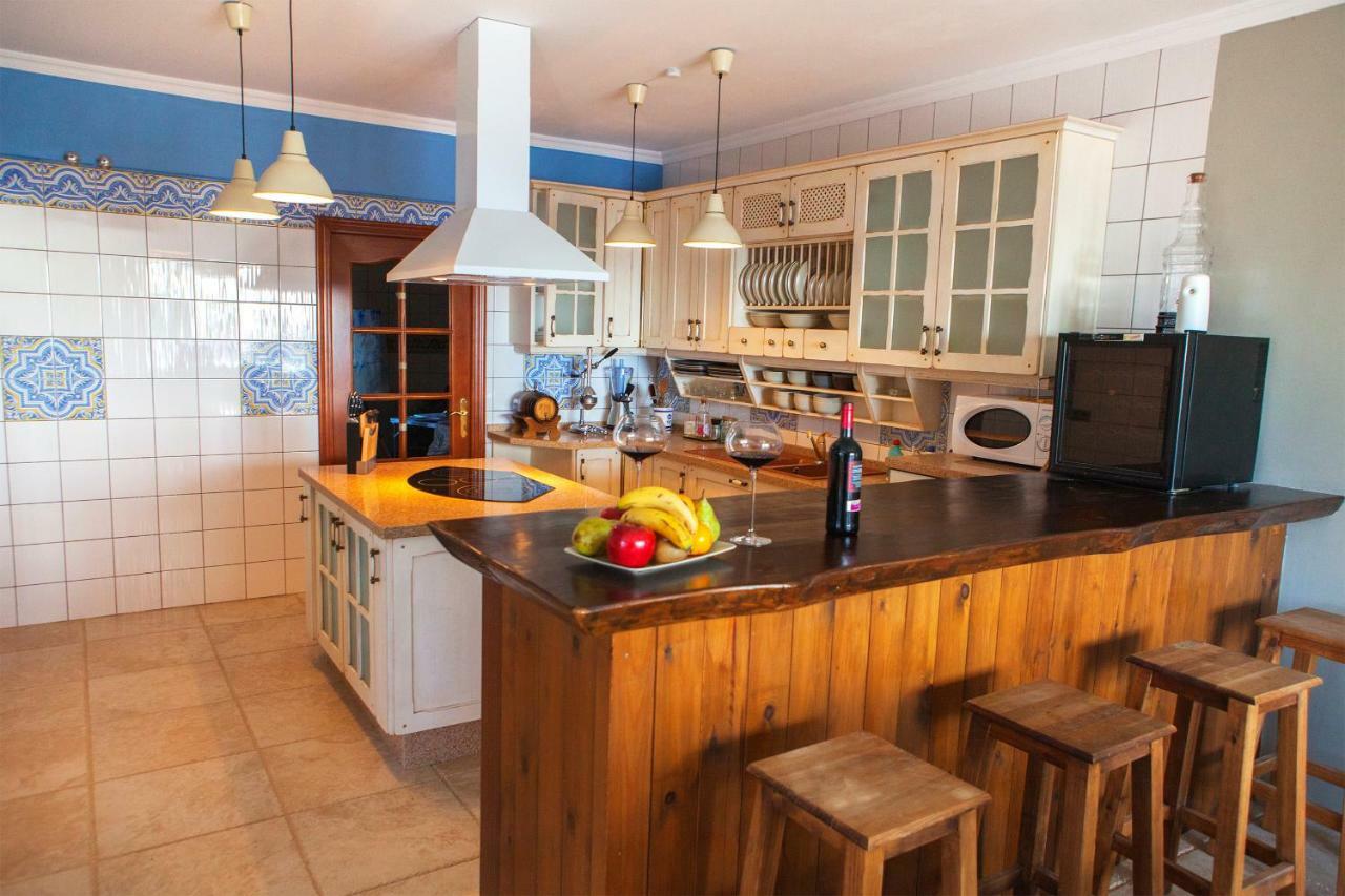 El Palomar Azul With Pool And Sea View Villa *