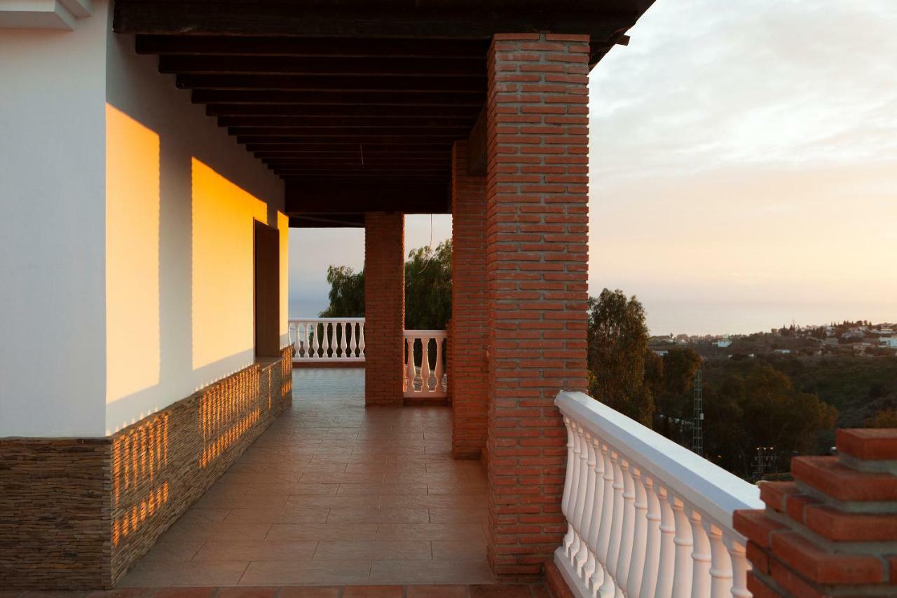 El Palomar Azul With Pool And Sea View Villa *